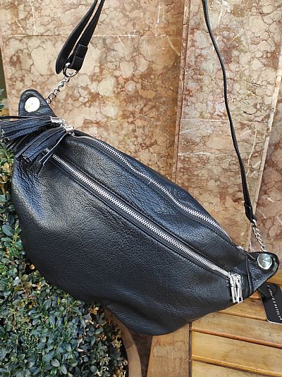 Τσάντα Μεγάλη Μπανάνα Μαύρη