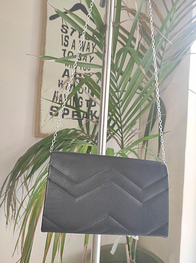 Τσαντάκι Μαύρο