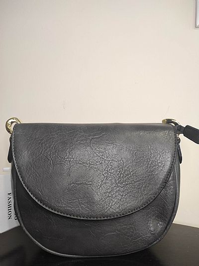 Τσαντάκι Γκρι με Αλυσίδα