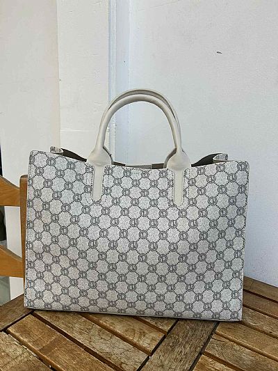 Τσάντα Χειρός Εκρού Λογότυπα